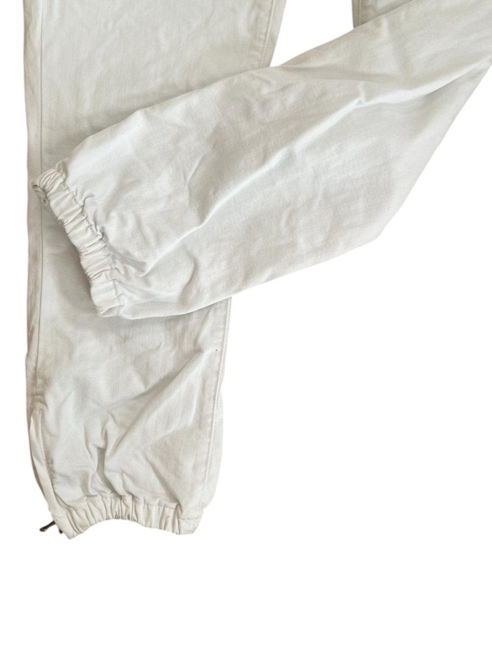 PAIGE Mayslie High Rise Cargo Cotton Straight Leg Joggers in Crisp White - Picture 5 of 15